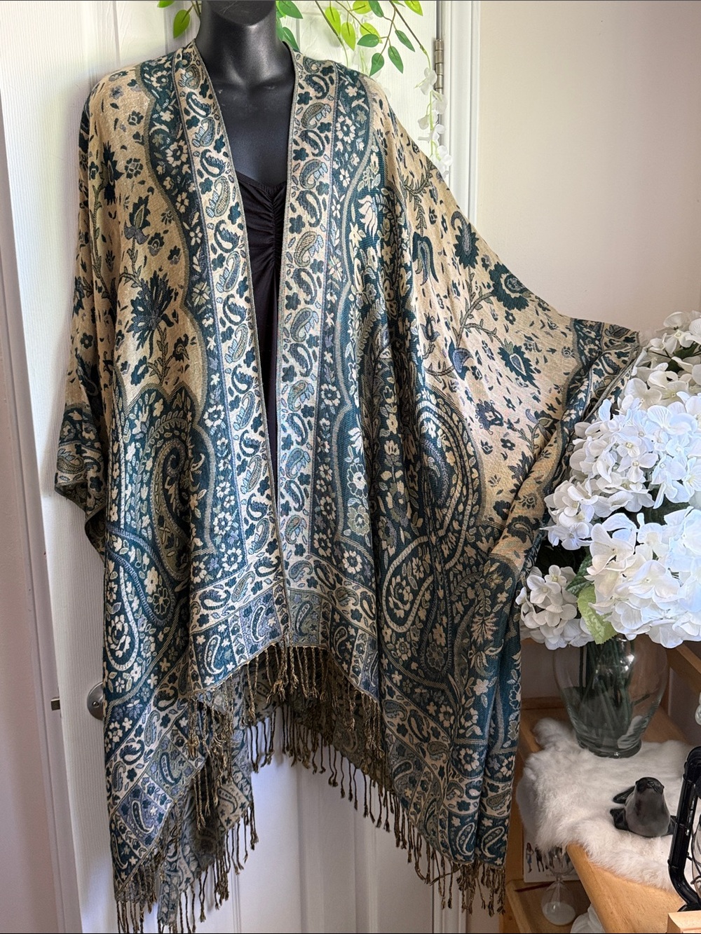 Ellemairco One Size Floral Paisley Kimono Wrap Cape - Blue and Creamy Yellow